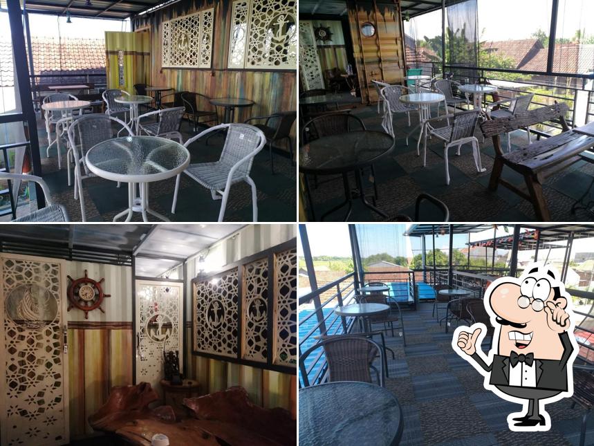 House of Pinisi – Cafe & Event Sidoarjo