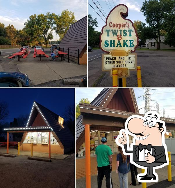 Cooper's Twist & Shake