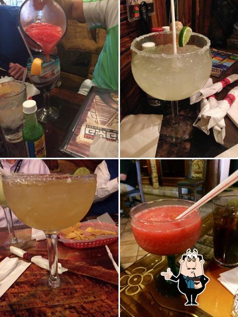 Riviera Maya Bar & Grill