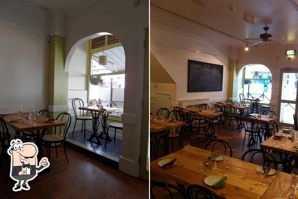 Madlows Restaurant