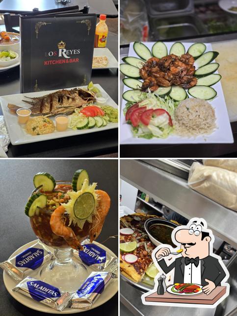 Los Reyes Kitchen and bar