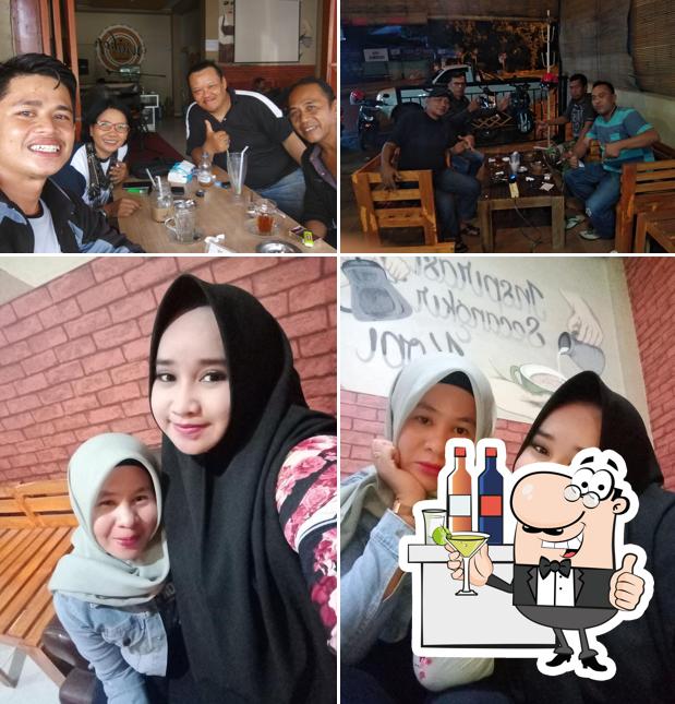 Warkop Lima-Lima