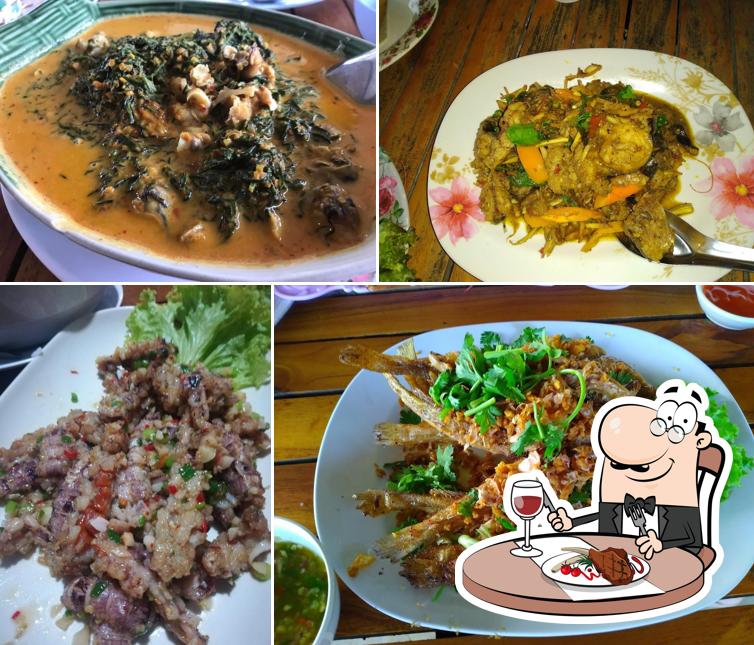 Rim Khlong Seafood Kui Buri