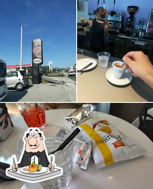 Risto Pub Red Café