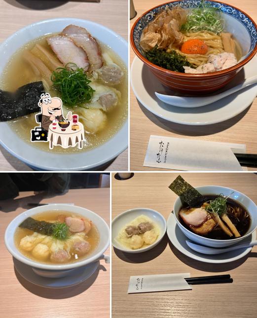 ワンタンメン専門店たゆたふ