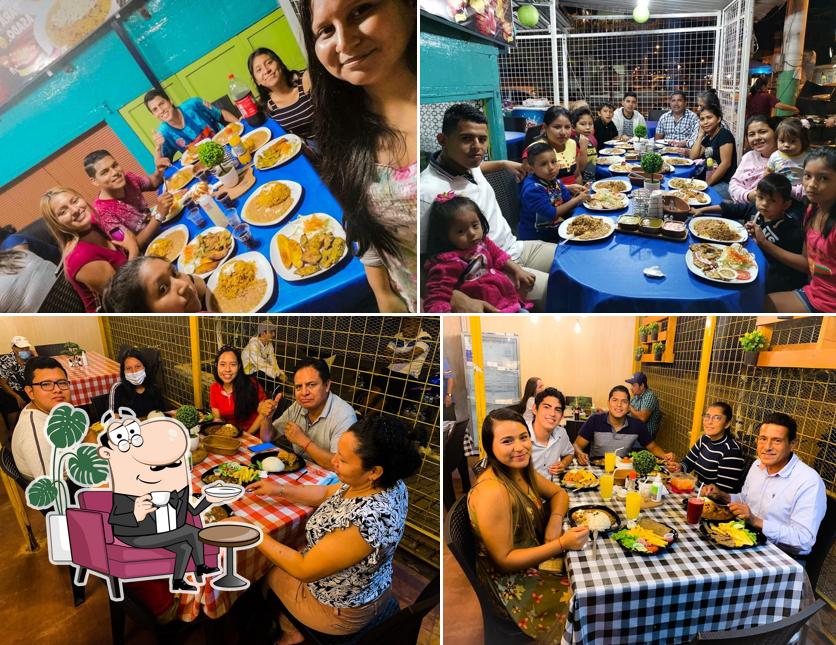 Pollitos y Algo Mas Parrillada