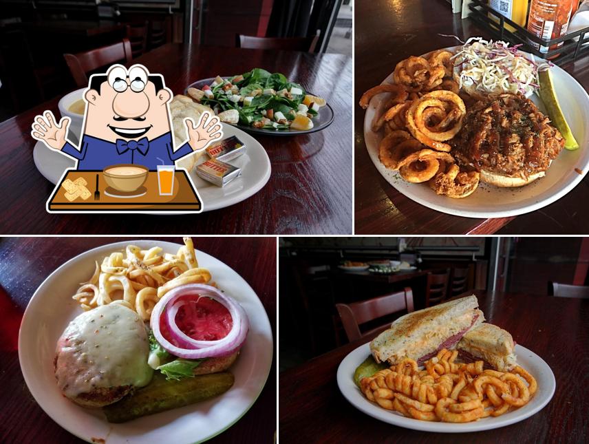 Hawk's Bar & Grill