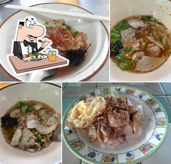 ก๋วยเตี๋ยวหมูบ้านบึง กม.7 สูตรok