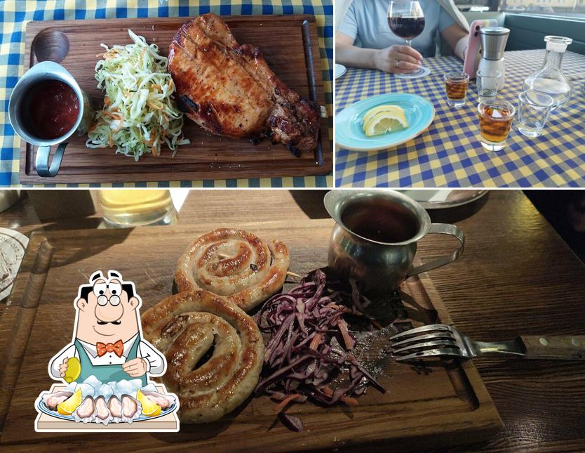 Устрицы в "Старом Чемодане"