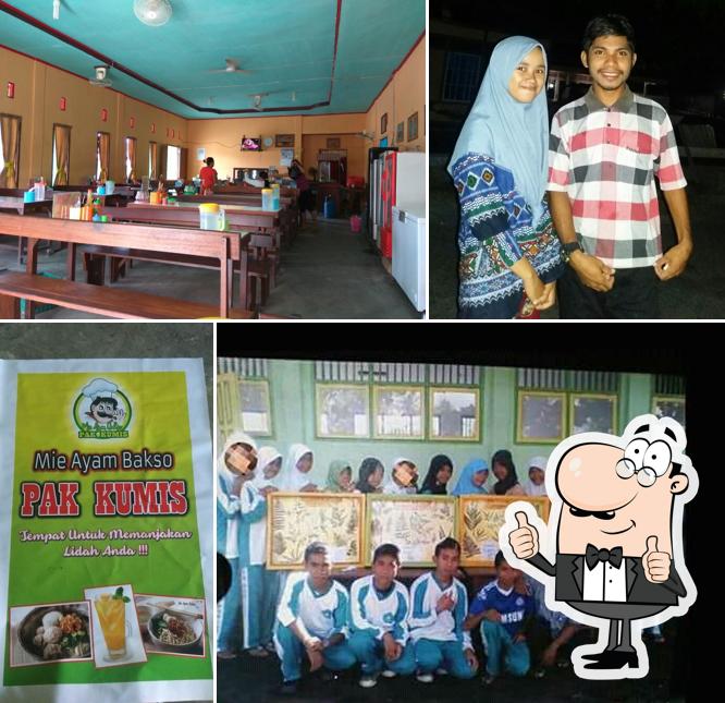 Warung Bakso Pak Kumis