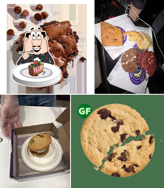 Insomnia Cookies