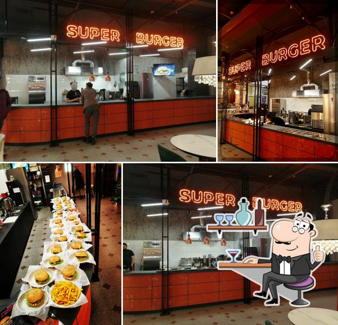 Super Burger
