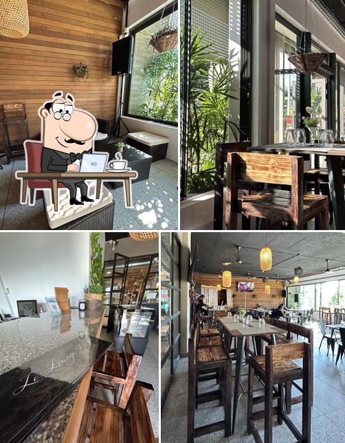 Le Lounge 9381