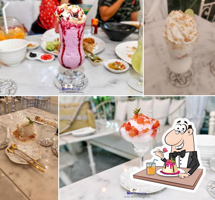 White Chuan Chom x Café ไวท์ ชวนชม