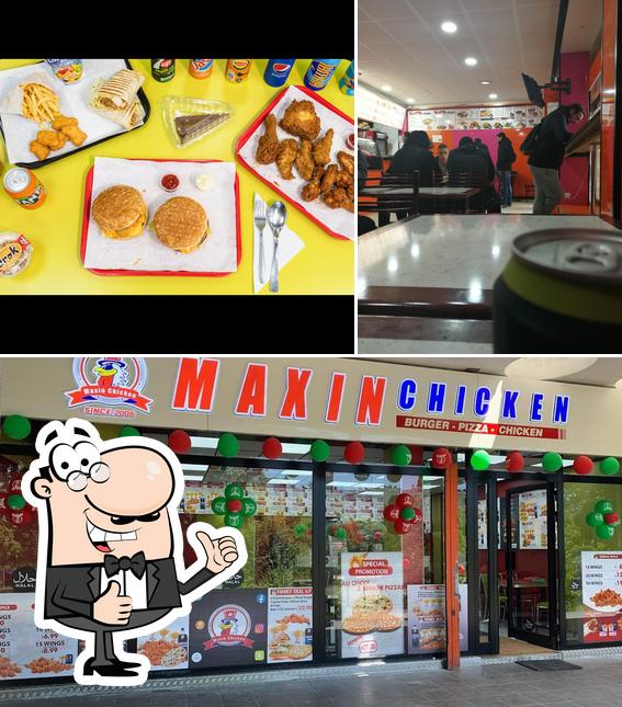 Maxin Chicken