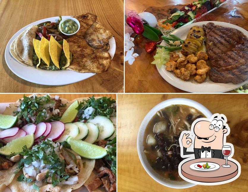 Las Cruces bY Yummi Cafe