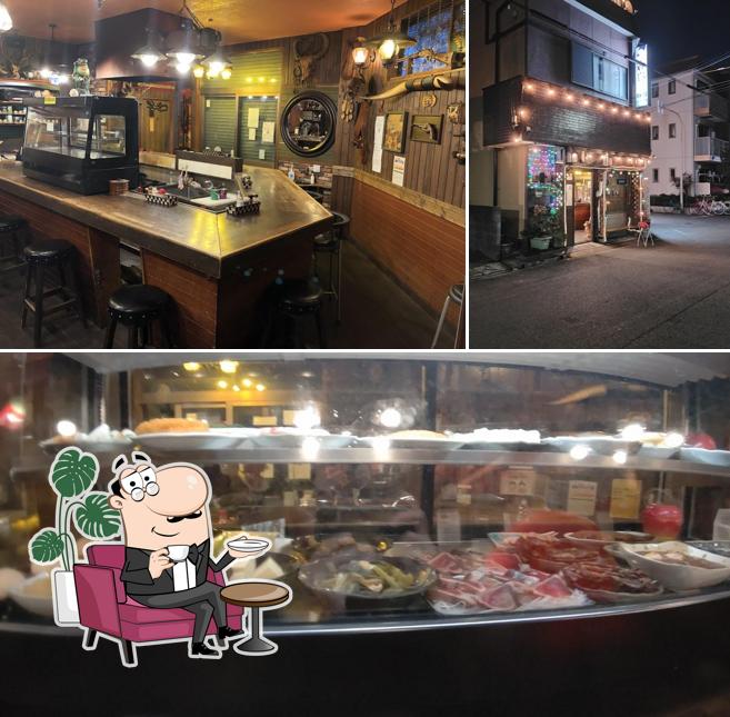 Kirimoto Liquor Store
