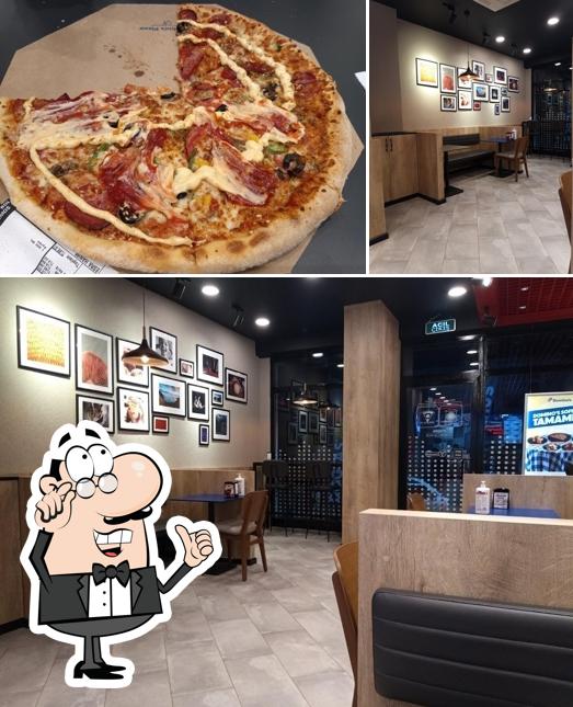 Domino's Pizza