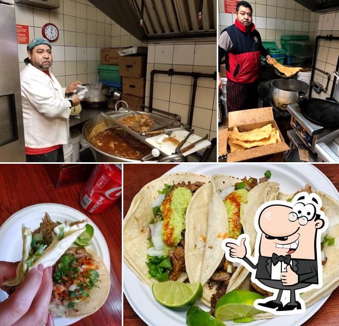 Carnitas Los Huesos