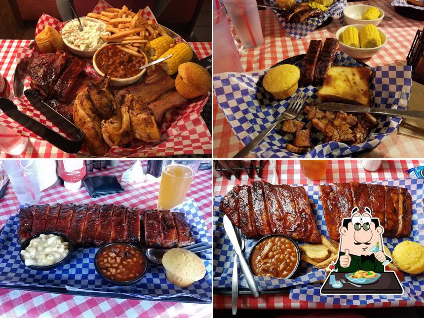 Famous Dave's Bar-B-Que