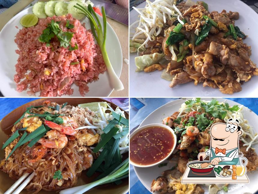 ร้านผัดไท อาหารตามสั่ง หอยทอด เจ๊ตุ่น มะขาม