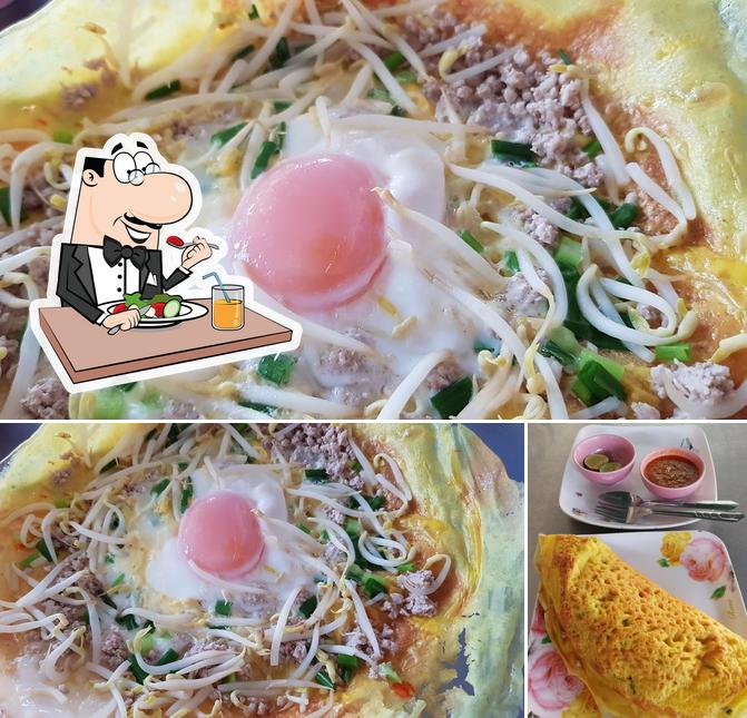 ร้านอาหาร ขนมเบื้อง บ้านแฮ่