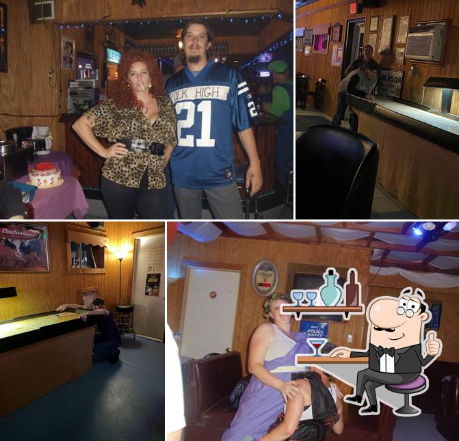Blue Room Tavern