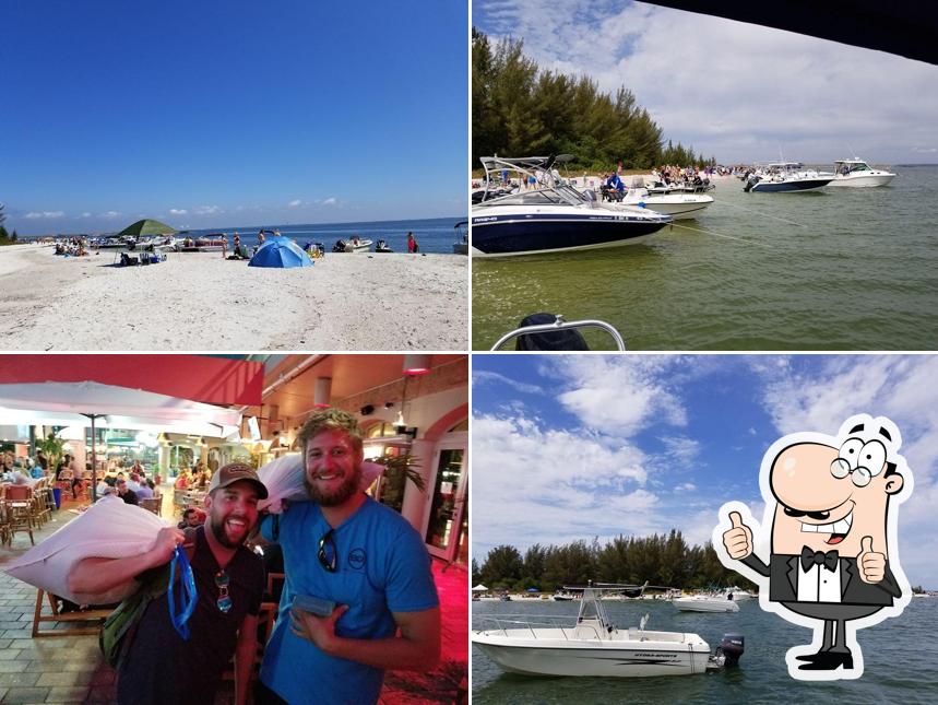 Tiki Bay Island