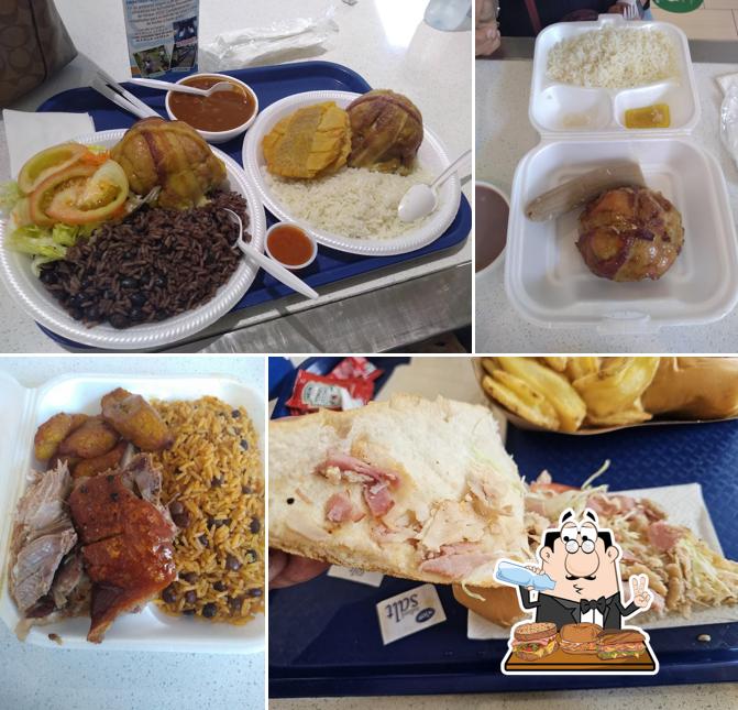 Food Court Plaza Rio Hondo