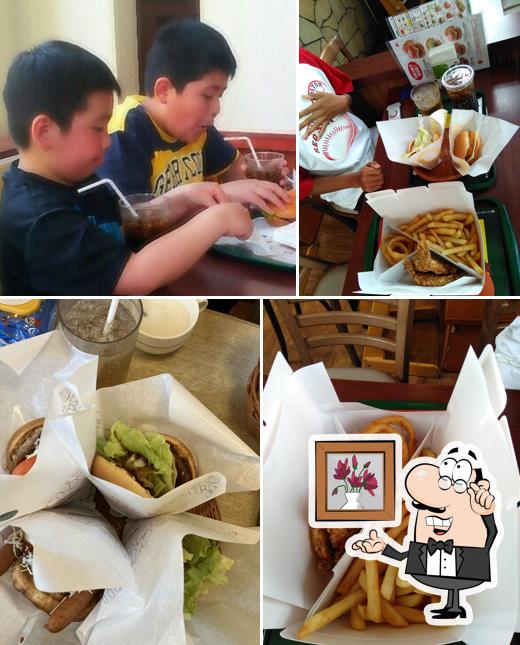 MOS BURGER Mooka Shop