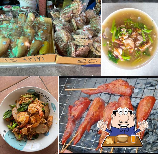 ร้านสามพี่น้อง เตี๋ยวตามสั่ง