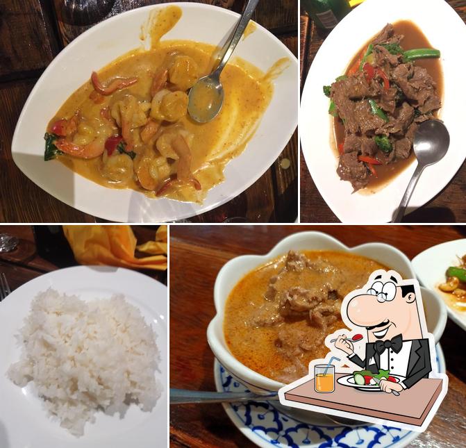 Full Moon Thai Restaurant