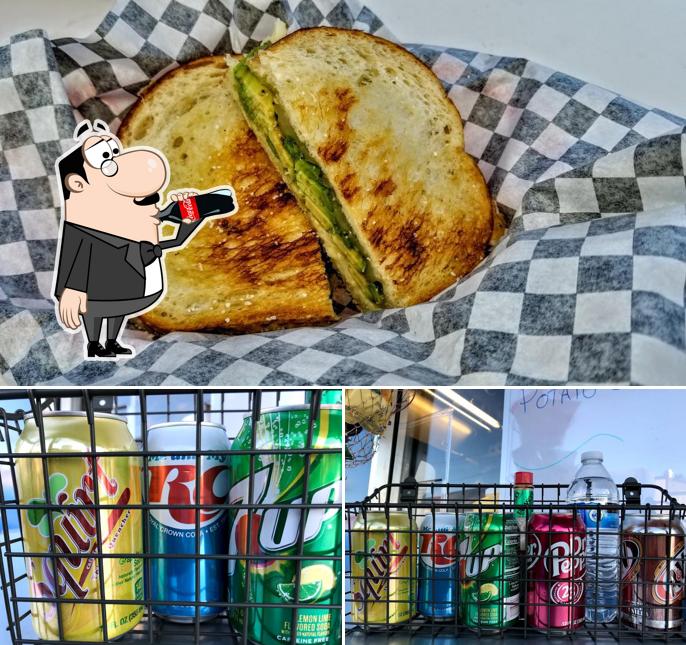 The Cast Iron Skillet Food Cart