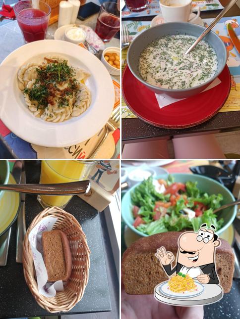 Паста карбонара в "Эниках Беники"