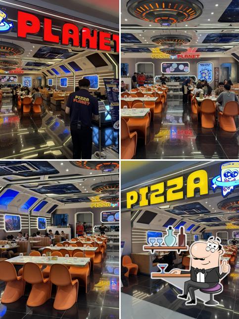 Pizza Planet - SM City Manila