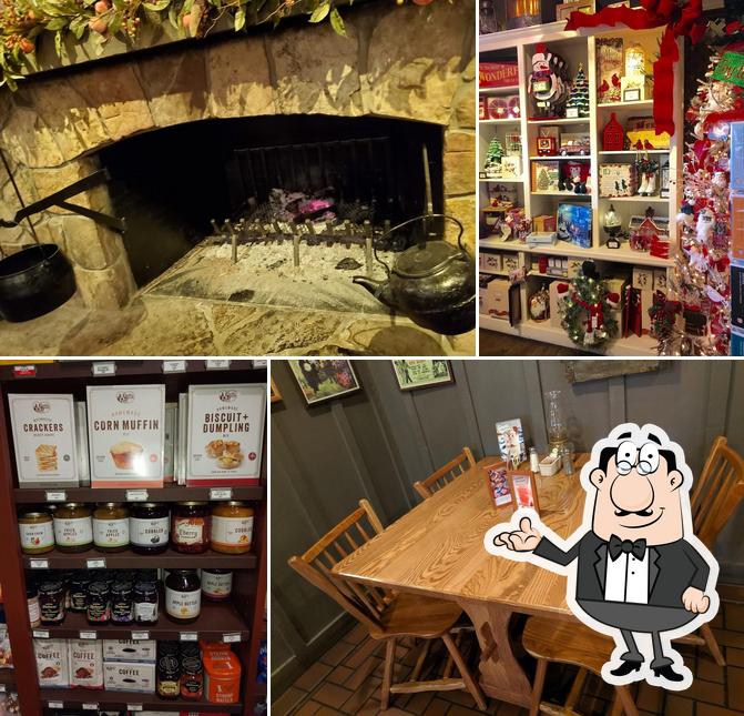 Cracker Barrel Old Country Store