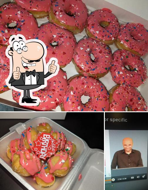 A M Do-Nuts