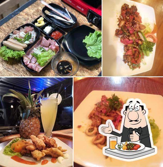 Pap Bar and kitchen