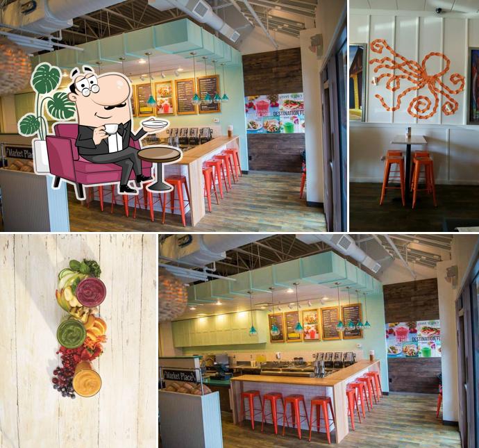 Tropical Smoothie Cafe