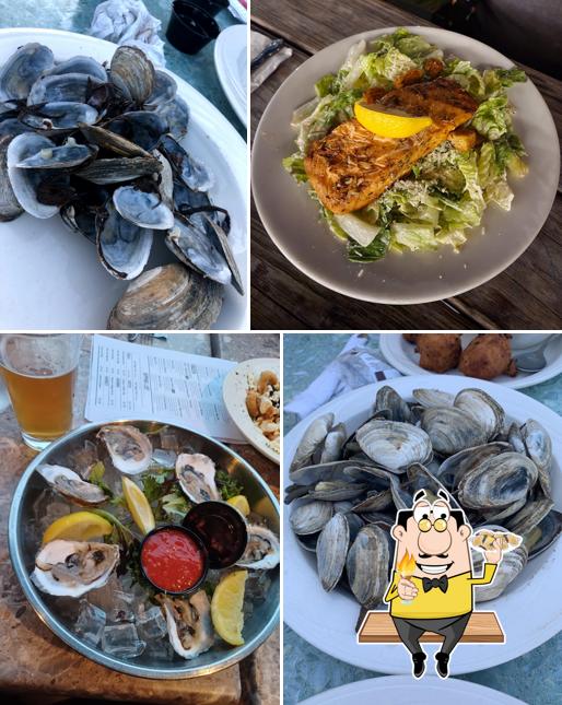 Chelo's Waterfront Bar and Grille - Warwick
