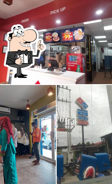 Domino's Pizza