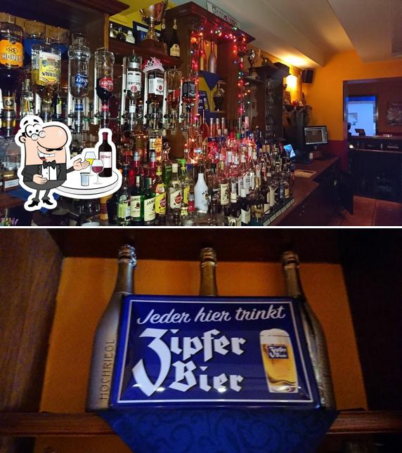 Cafe-Bar Fly