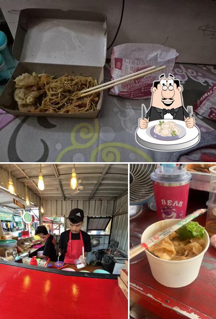Ayam Gunting Kemriyuk