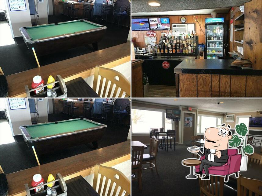Double Eagle Clubhouse Grille