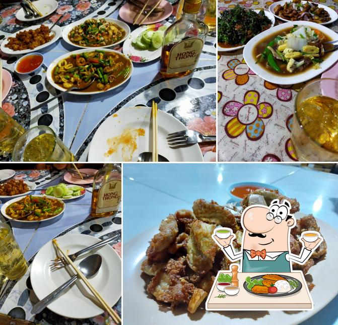 ร้านข้าวต้มโต้รุ่ง โกเล็ก