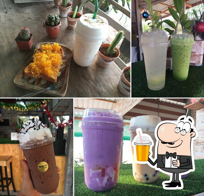 Rimna Cafe (ริมนาคาเฟ่)