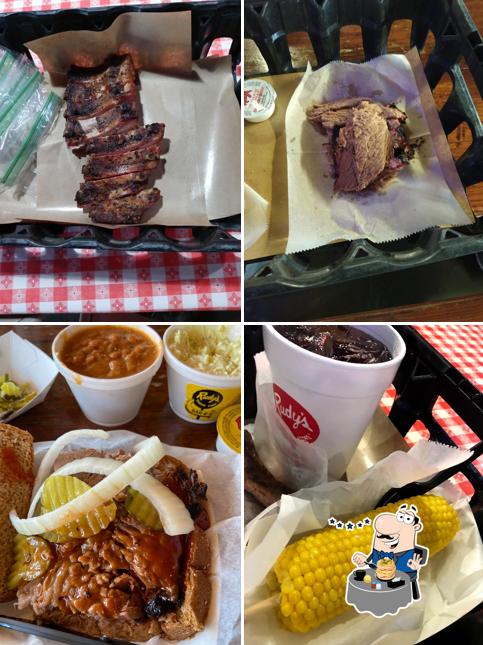 Rudy's "Country Store" and Bar-B-Q
