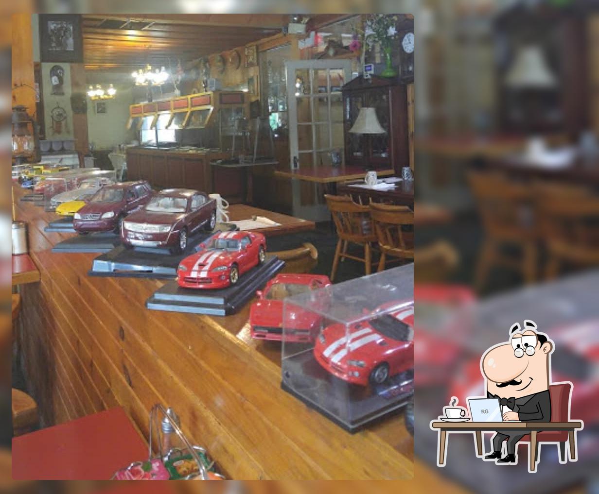 Top Notch Restaurant & Motel