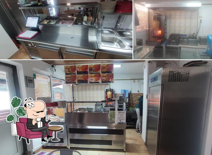 Fast Food Dyas conDyas