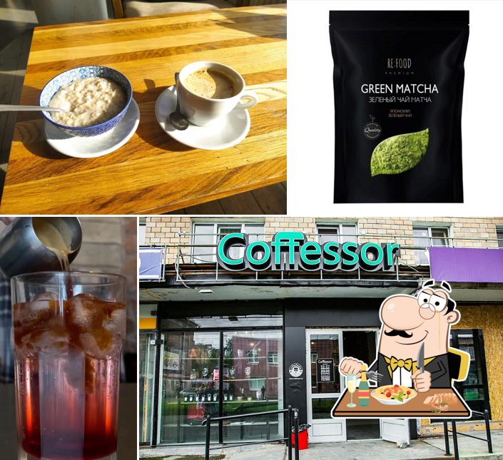 Еда в "Coffessor"
